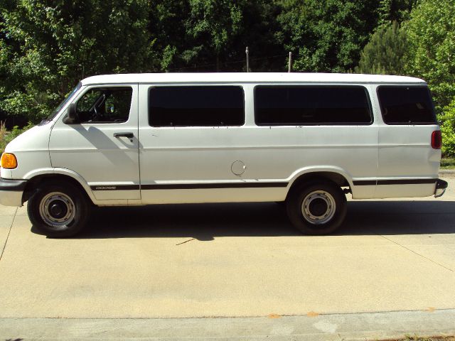GMC Savana 1997 photo 13