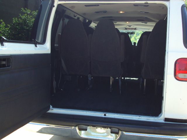 GMC Savana 1997 photo 4