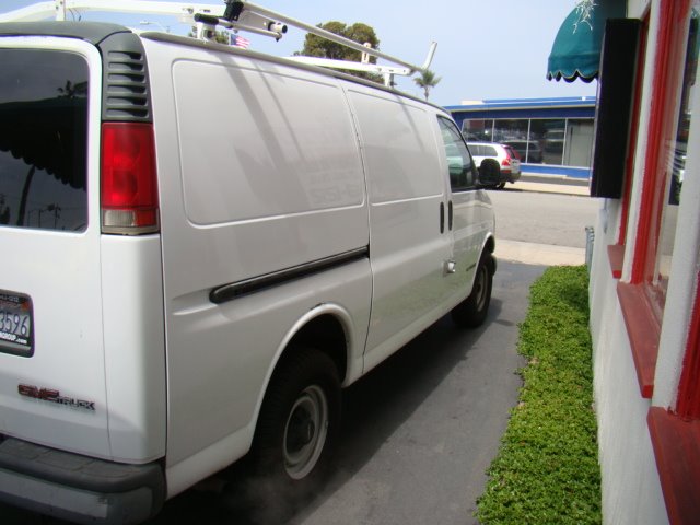 GMC Savana 1997 photo 15