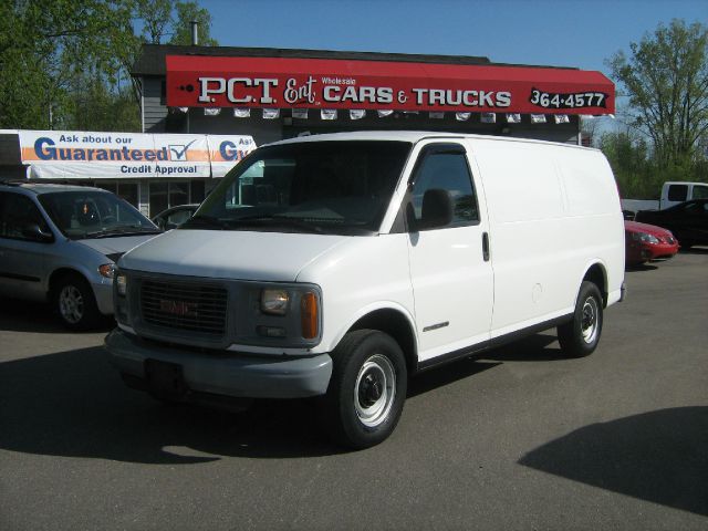 GMC Savana 1998 photo 14