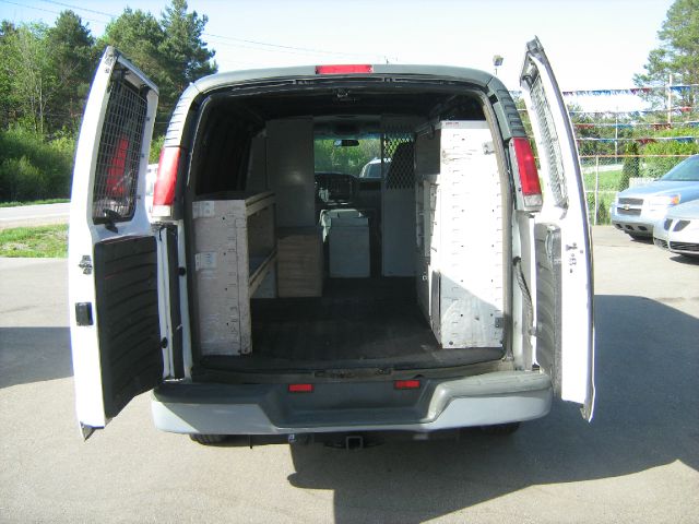 GMC Savana 1998 photo 6