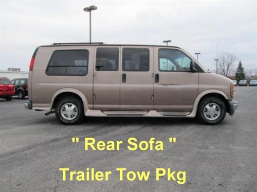 GMC Savana 1998 photo 1