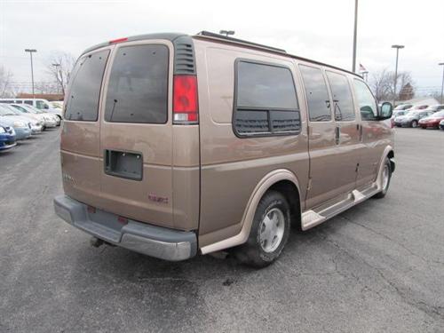 GMC Savana 1998 photo 2