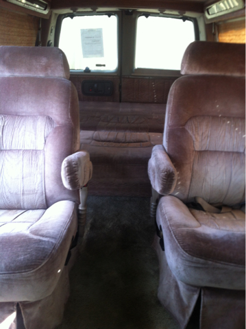 GMC Savana 2004.5 4dr Sdn 1.8T Quattro Au Passenger Van