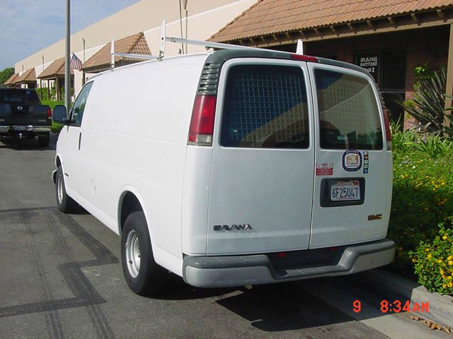 GMC Savana 2004.5 4dr Sdn 1.8T Quattro Au Cargo Van