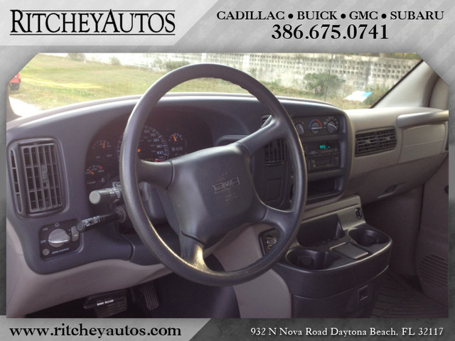 GMC Savana 2000 photo 4