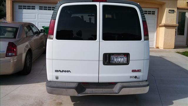 GMC Savana 2000 photo 4