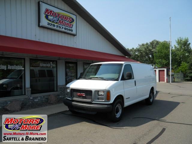 GMC Savana 2001 photo 3