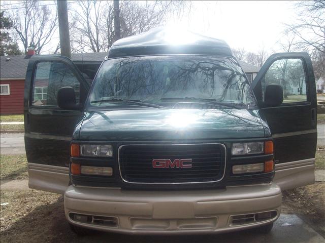 GMC Savana Unknown Conversion Van