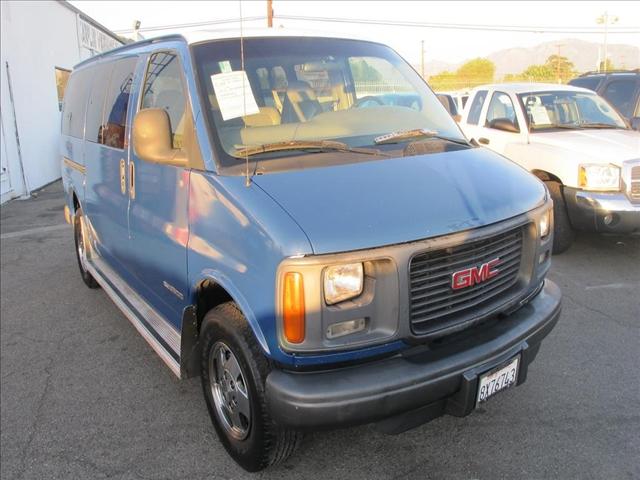 GMC Savana Unknown Passenger Van