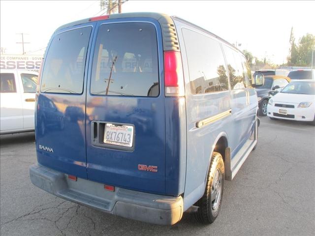 GMC Savana 2001 photo 5