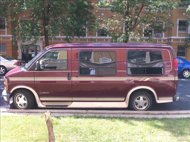 GMC Savana Unknown Conversion Van