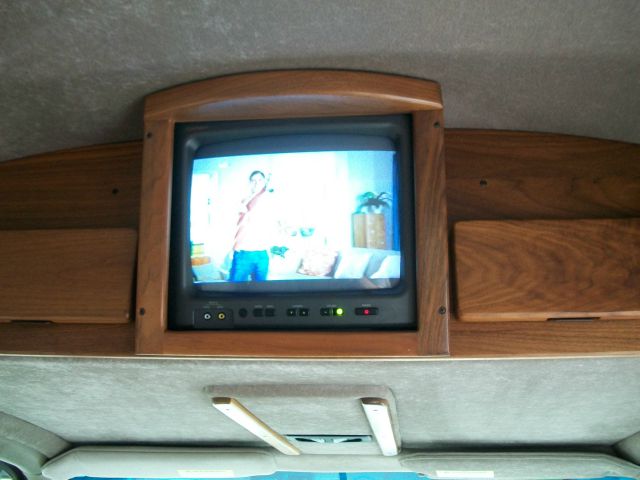 GMC Savana 2002 photo 3