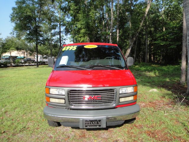 GMC Savana 2002 photo 4