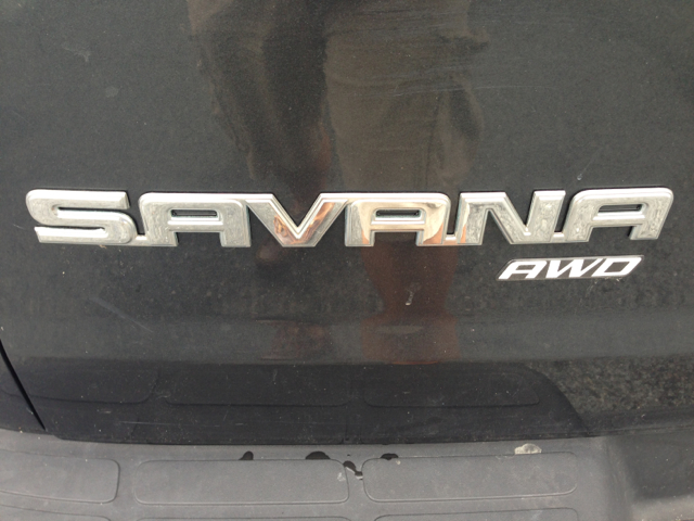 GMC Savana REG CAB 1495 Down Passenger Van