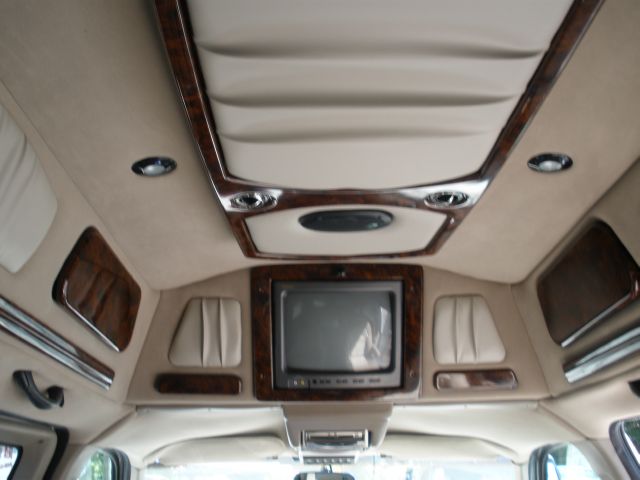 GMC Savana 2003 photo 7