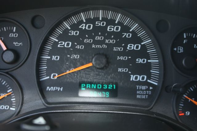 GMC Savana 2003 photo 17