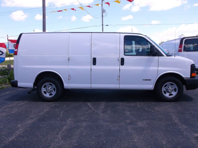 GMC Savana AWD 3LT Passenger Van