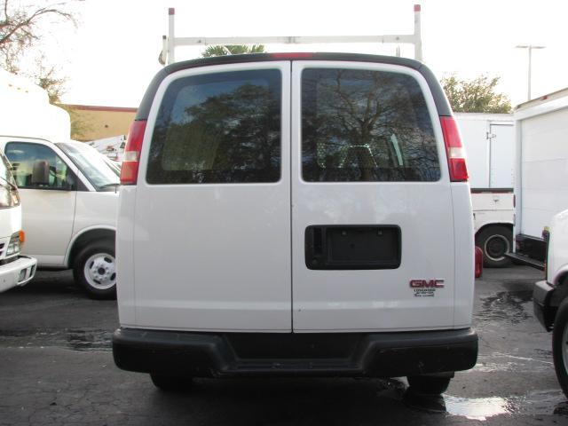 GMC Savana 2005 photo 5