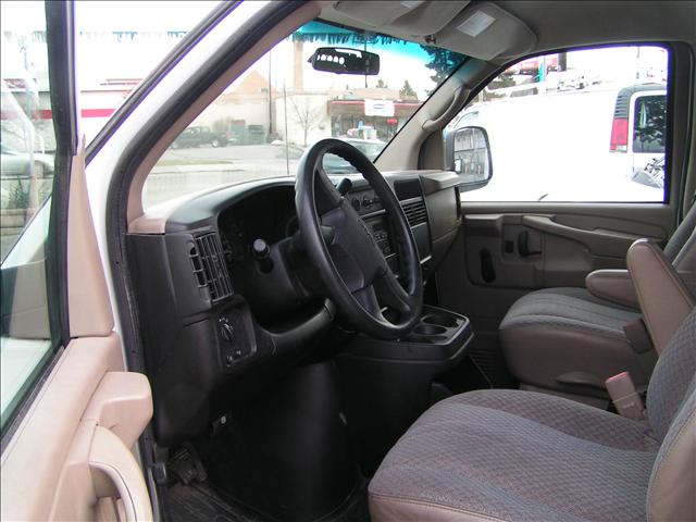 GMC Savana 2005 photo 4