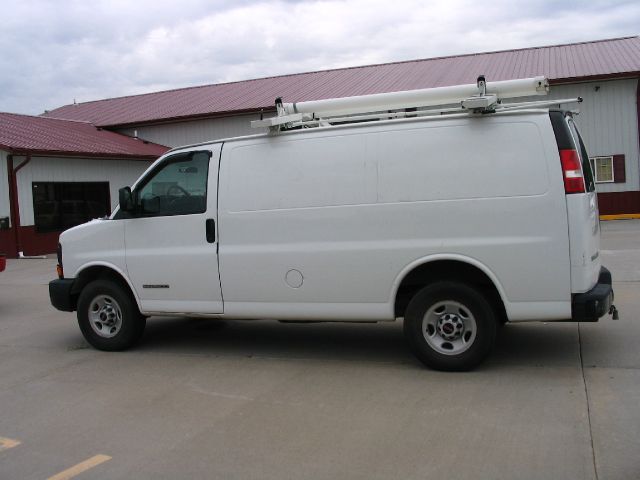 GMC Savana Glk350 RWD 4dr SUV Passenger Van