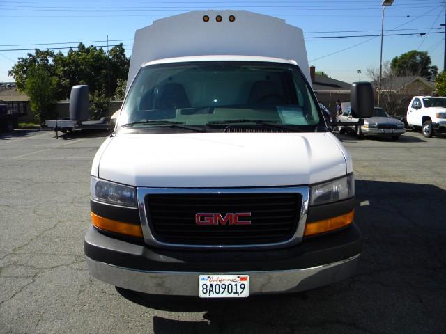 GMC Savana 2005 photo 1