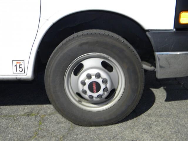 GMC Savana 2005 photo 3