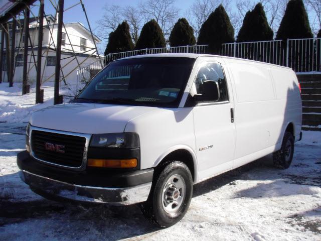 GMC Savana 2006 photo 3