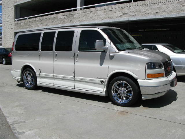 GMC Savana 2007 photo 3