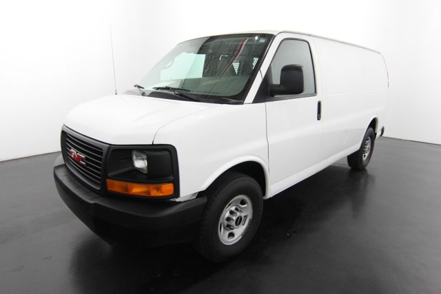 GMC Savana 2007 photo 1