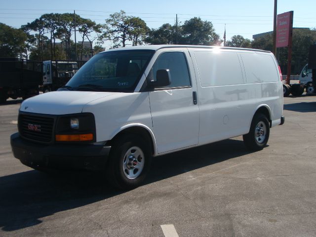 GMC Savana 2007 photo 10