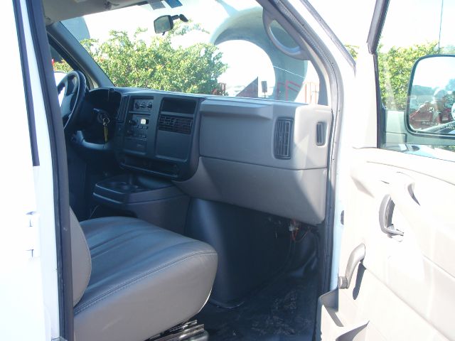 GMC Savana 2007 photo 7