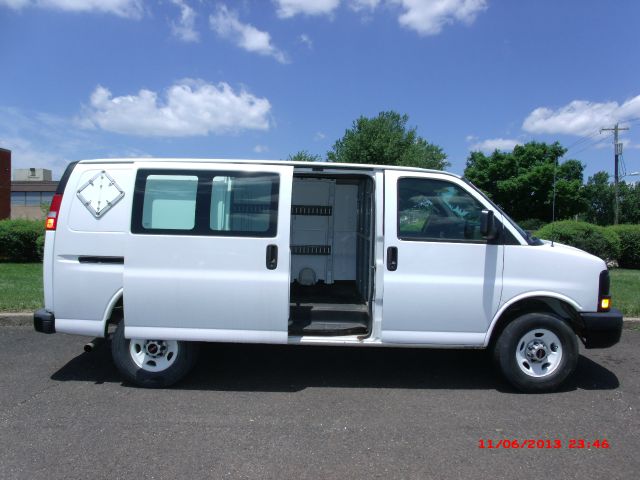 GMC Savana 2007 photo 2