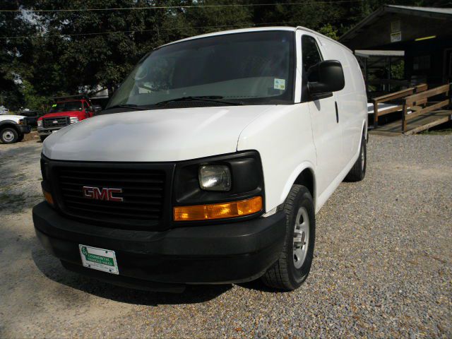 GMC Savana 2008 photo 3