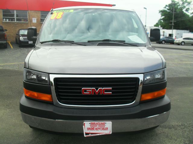 GMC Savana 2008 photo 1