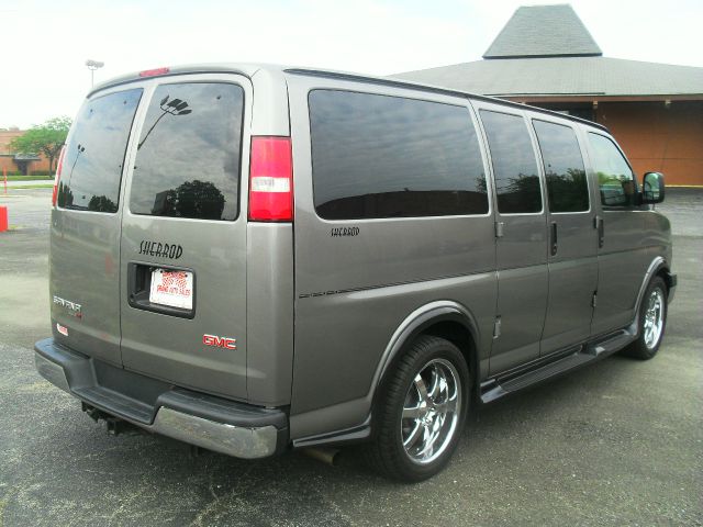 GMC Savana 2008 photo 4