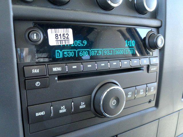 GMC Savana 2012 photo 2