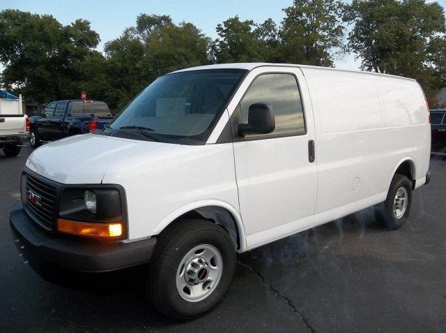 GMC Savana 2013 photo 4