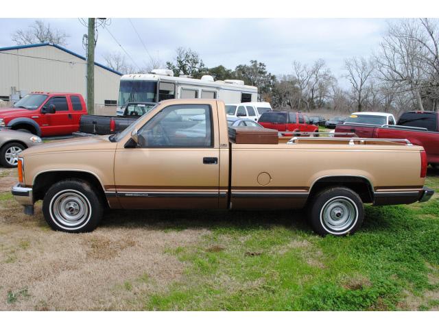 GMC Sierra 1989 photo 1
