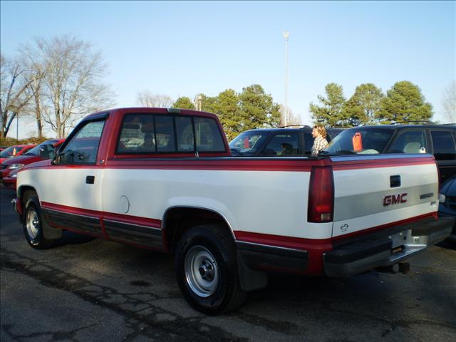 GMC Sierra LS S Pickup