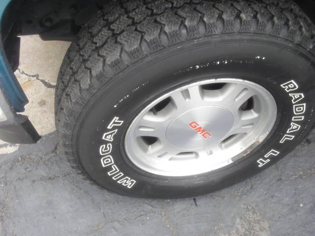 GMC Sierra 1994 photo 1