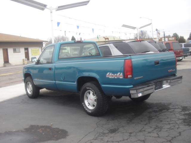 GMC Sierra LS S Pickup