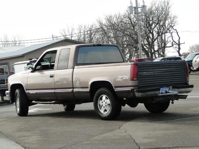 GMC Sierra 1994 photo 1