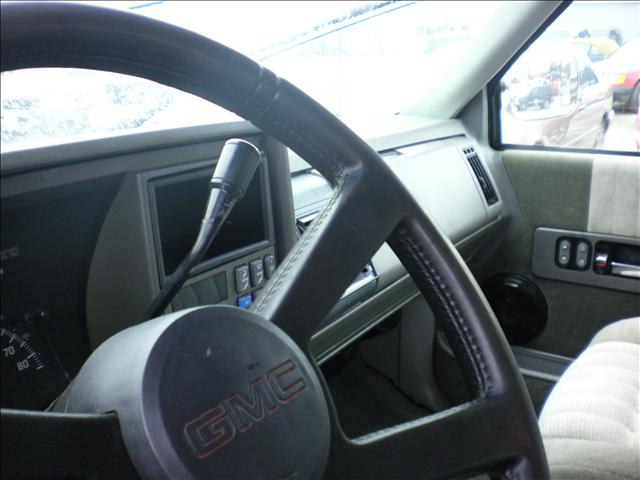 GMC Sierra 1994 photo 2