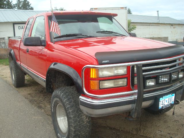 GMC Sierra 1996 photo 2