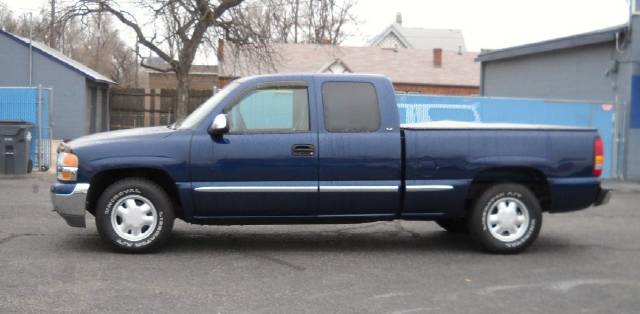 GMC Sierra 2000 photo 1