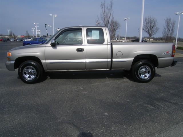 GMC Sierra 45 Pickup