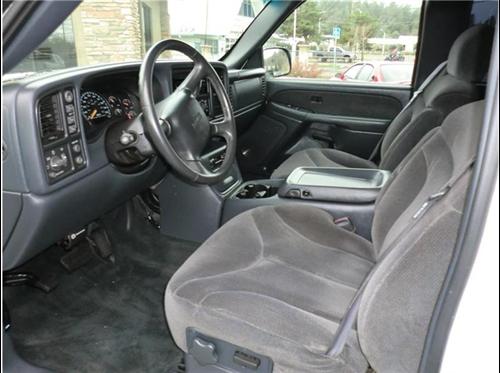 GMC Sierra 2000 photo 2