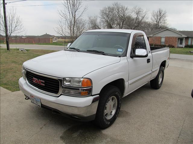 GMC Sierra 2000 photo 1