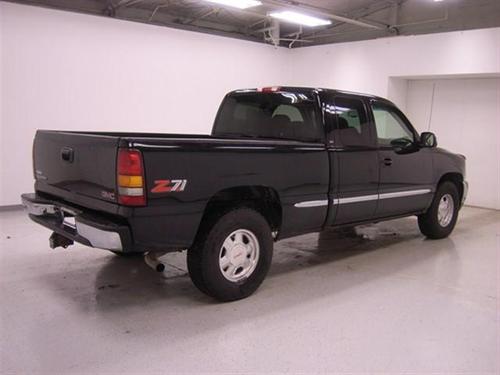 GMC Sierra 2000 photo 2